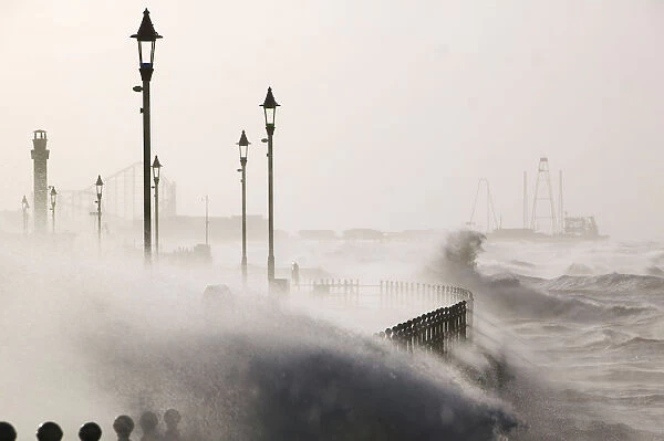 Blackpool battered by storms on 18 January 2007