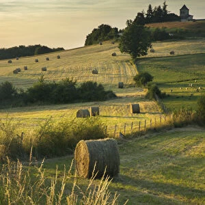 Hay bales in the fields near Beaumont du Perigord, Pays de Bergerac, Dordogne, Aquitaine