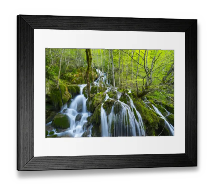 Framed Print : Water cascading down Toberia falls, Andoin, Sierra Entzia Natural Park, Alava, Basque Country Framed Print : Water cascading down Toberia falls, Andoin, Sierra Entzia Natural Park, Alava, Basque Country