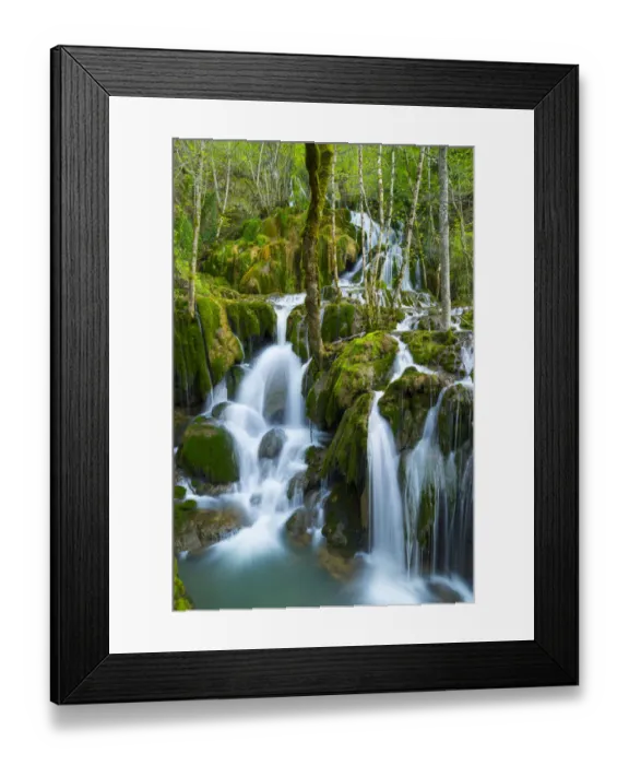 Framed Print : Water cascading down Toberia falls, Andoin, Sierra Entzia Natural Park, Alava, Basque Country Framed Print : Water cascading down Toberia falls, Andoin, Sierra Entzia Natural Park, Alava, Basque Country