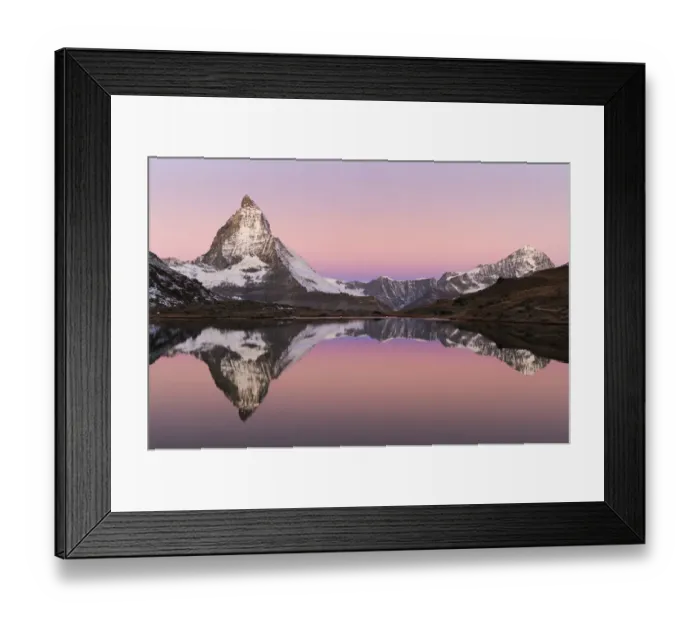 Framed Print : Matterhorn at sunrise in autumn with reflection in the Riffelsee. Zermatt, Valais Framed Print : Matterhorn at sunrise in autumn with reflection in the Riffelsee. Zermatt, Valais