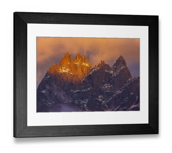 Framed Print : Mountain Peaks at dusk, from left to right, Aiguille de Blaitiere, Aiguille de Cigeaux Framed Print : Mountain Peaks at dusk, from left to right, Aiguille de Blaitiere, Aiguille de Cigeaux