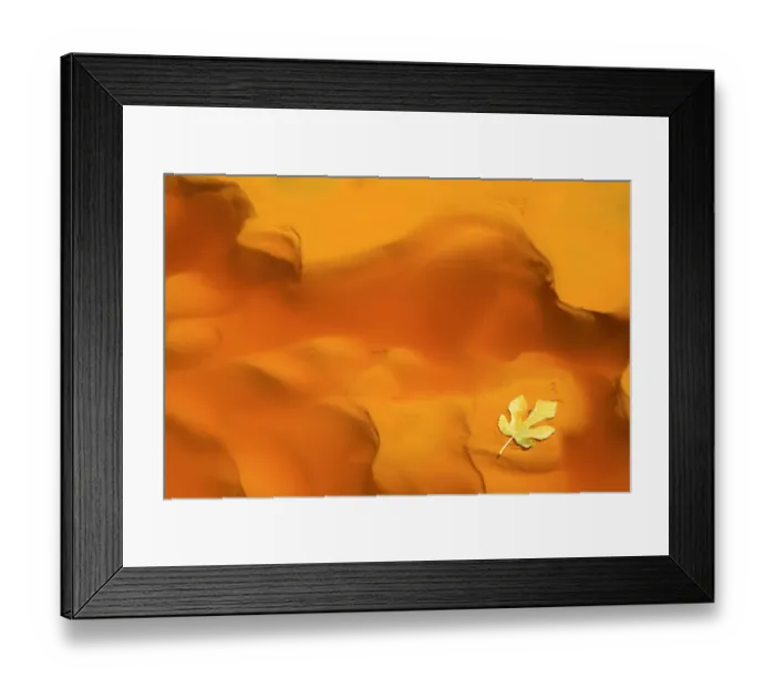 Framed Print : Ro Tinto, or Red River, very acidic and coloured deep red by iron dissolved in