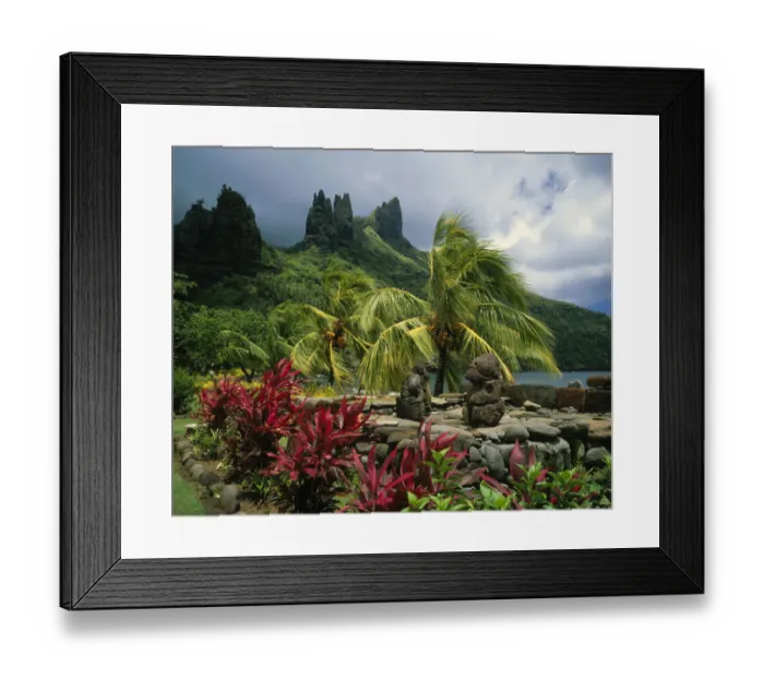 Framed Print : Lush vegetation and traditional statues in the Marquesas Islands, French Polynesia Framed Print : Lush vegetation and traditional statues in the Marquesas Islands, French Polynesia