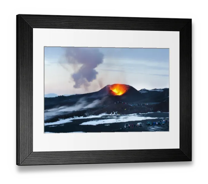 Framed Print : Volcanic eruption, Eyjafjallajokull, near the Myrdalsjokull glacier, South Iceland Framed Print : Volcanic eruption, Eyjafjallajokull, near the Myrdalsjokull glacier, South Iceland