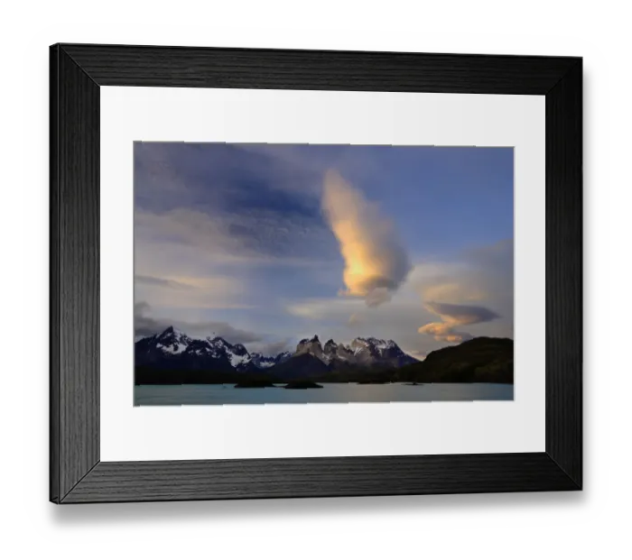 Framed Print : Sunset clouds over Paine mountains, seen from Pehoe Lake, Torres del Paine National Park Framed Print : Sunset clouds over Paine mountains, seen from Pehoe Lake, Torres del Paine National Park