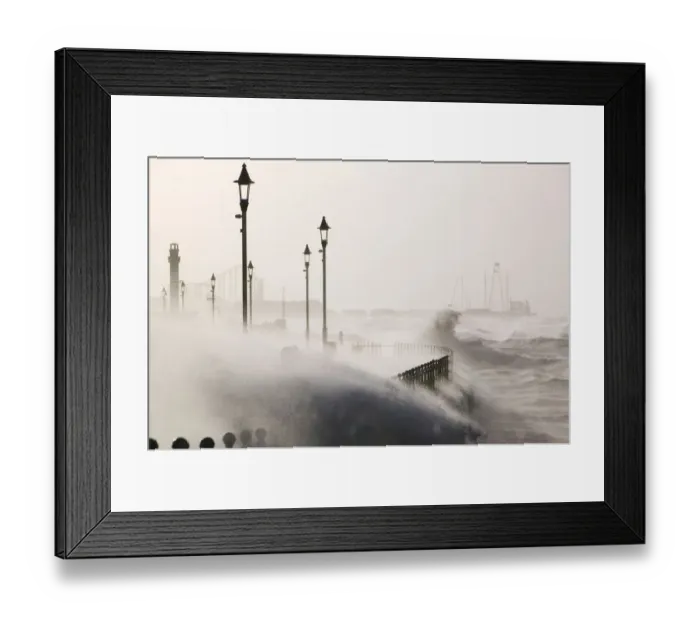 Framed Print : Blackpool battered by storms on 18 January 2007 Framed Print : Blackpool battered by storms on 18 January 2007