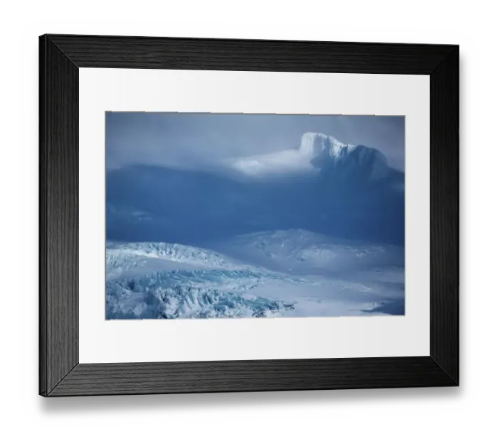 Framed Print : Landscape of Hvannadalshnukur, Iceland, February 2015 Framed Print : Landscape of Hvannadalshnukur, Iceland, February 2015
