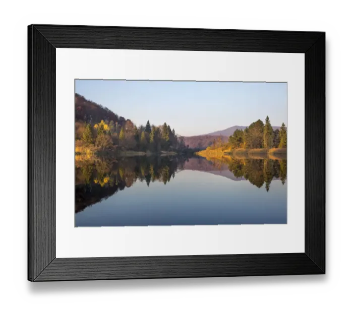 Framed Print : Mirror reflections at sunset in the Upper Lakes region of Plitvice Lakes National Park Framed Print : Mirror reflections at sunset in the Upper Lakes region of Plitvice Lakes National Park