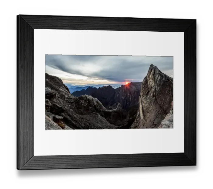 Framed Print : Sunrise as seen over Lows Gully and ugly sister peak, from the base of Lows peak Framed Print : Sunrise as seen over Lows Gully and ugly sister peak, from the base of Lows peak