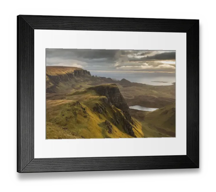 Framed Print : View to The Quiraing from the Trotternish Ridge at dawn, Isle of Skye, Inner Hebrides Framed Print : View to The Quiraing from the Trotternish Ridge at dawn, Isle of Skye, Inner Hebrides