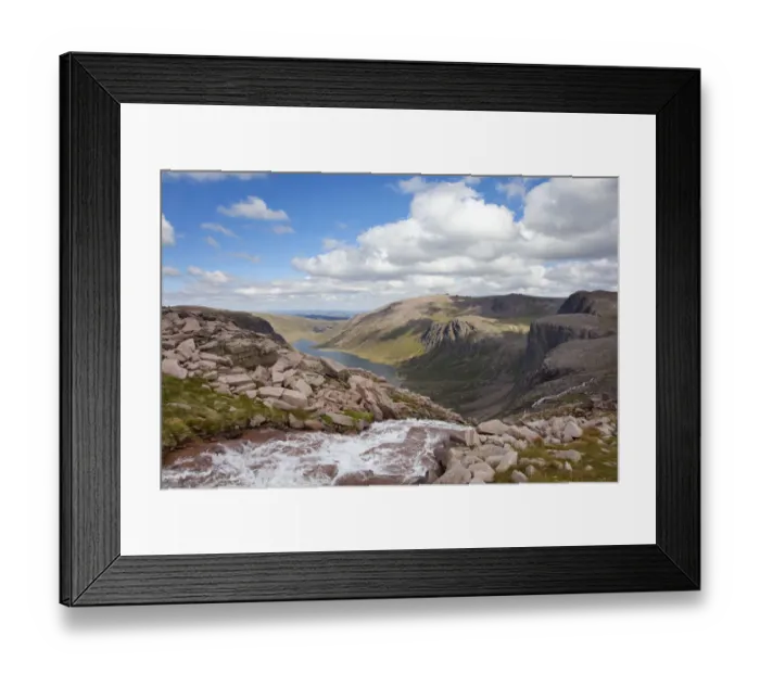 Framed Print : Upland stream flowing into Loch Avon, Glen Avon, Cairngorms National Park, Highlands Framed Print : Upland stream flowing into Loch Avon, Glen Avon, Cairngorms National Park, Highlands