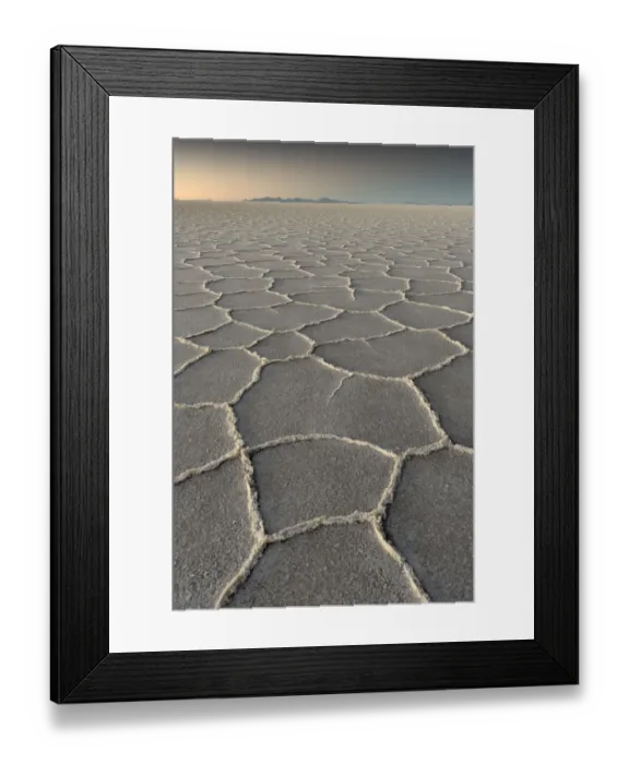 Framed Print : Salar de Uyuni salt flat at sunset, Altiplano, Bolivia Framed Print : Salar de Uyuni salt flat at sunset, Altiplano, Bolivia