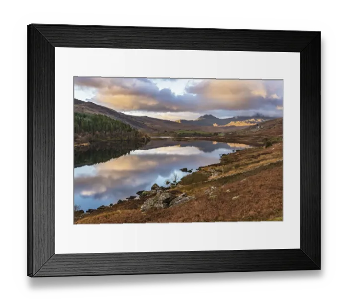 Framed Print : Llynnau Mymbr in early morning, view west towards cloud covered Mount Snowdon. Capel Curig Framed Print : Llynnau Mymbr in early morning, view west towards cloud covered Mount Snowdon. Capel Curig