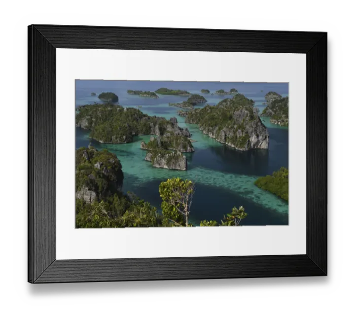 Framed Print : Karst islands in Misool archipelago, Raja Ampat, Western Papua, Indonesian New Guinea Framed Print : Karst islands in Misool archipelago, Raja Ampat, Western Papua, Indonesian New Guinea