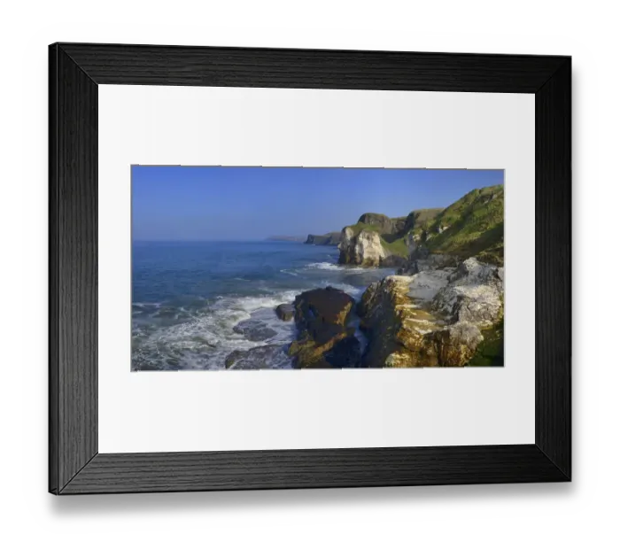 Framed Print : Giants Nose on the Causeway Coast, East of Portrush, Causeway Coast, County Antrim Framed Print : Giants Nose on the Causeway Coast, East of Portrush, Causeway Coast, County Antrim