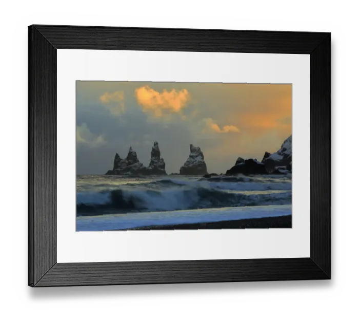 Framed Print : Reynisdrangar basalt sea stacks with snow, Vik, Iceland, February 2017 Framed Print : Reynisdrangar basalt sea stacks with snow, Vik, Iceland, February 2017