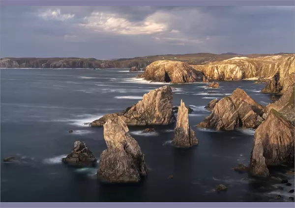 Sea stacks at Mangurstadh  /  Mangersta Beach, Isle of Lewis and Harris, The Outer Hebrides