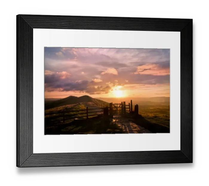 Framed Print : The Great Ridge nr. Castleton at sunrise, looking towards Lose Hill Framed Print : The Great Ridge nr. Castleton at sunrise, looking towards Lose Hill