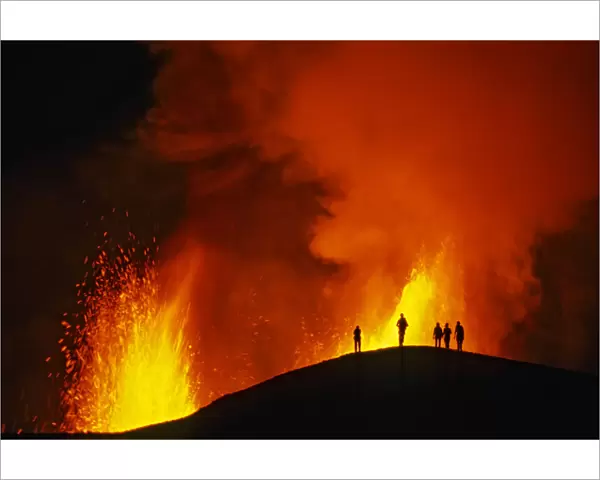 People watching the Fissure eruption of Chico volcano into 9km diameter caldera