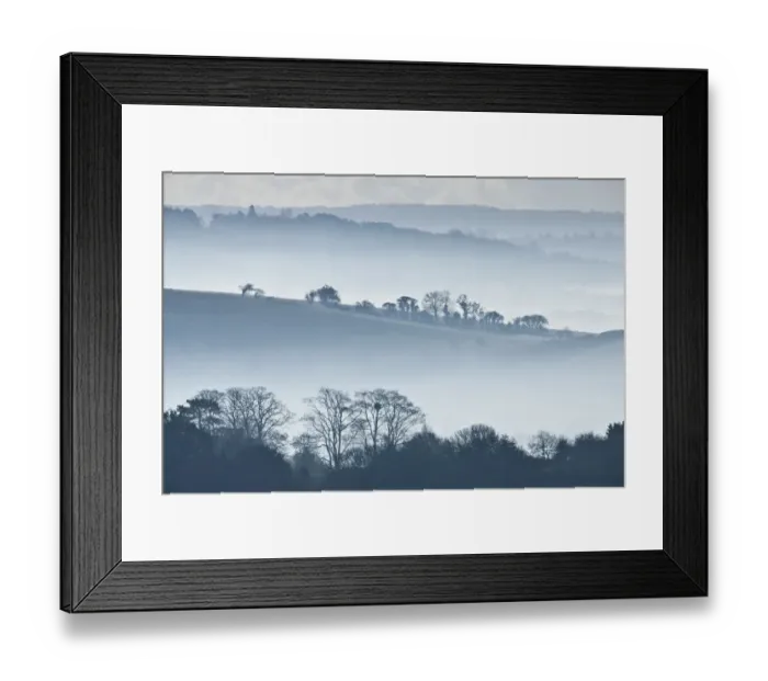 Framed Print : The view south from Walton Hill towards Somerton on a misty autumn morning, Somerset Levels