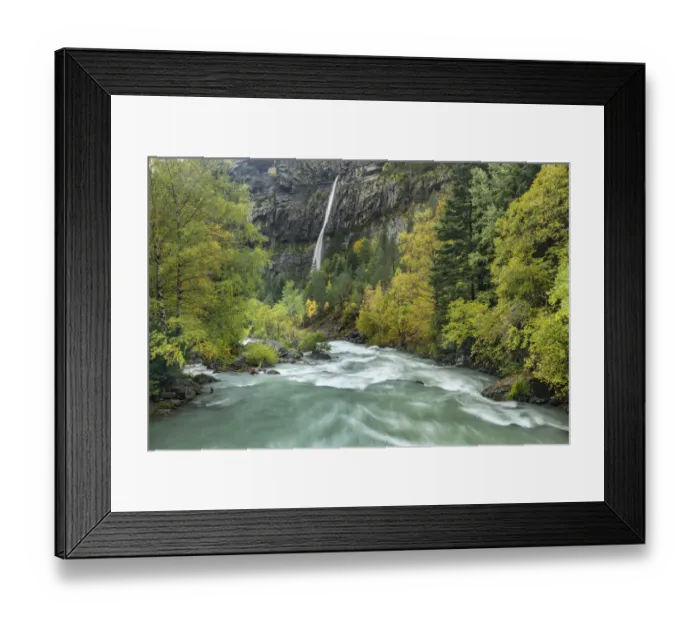 Framed Print : Salto del Carpin, Valle de Bujaruelo, Ordesa National Park, Spain. October 2019 Framed Print : Salto del Carpin, Valle de Bujaruelo, Ordesa National Park, Spain. October 2019