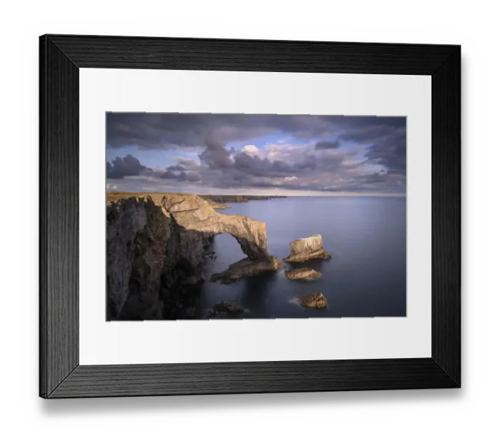 Framed Print : The Green Bridge sea arch of Wales, Castlemartin, Pembrokeshire, Wales, UK, September Framed Print : The Green Bridge sea arch of Wales, Castlemartin, Pembrokeshire, Wales, UK, September