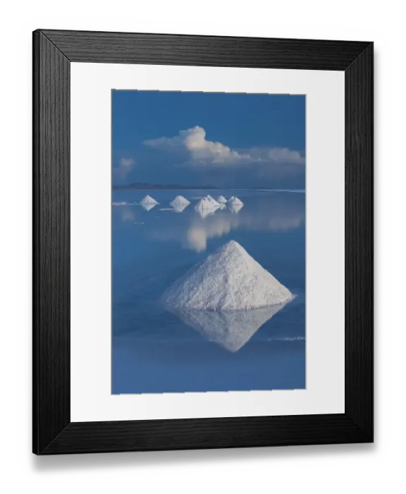 Framed Print : Salt cones on the Salar de Uyuni, Bolivia. The Salar is the world Framed Print : Salt cones on the Salar de Uyuni, Bolivia. The Salar is the world