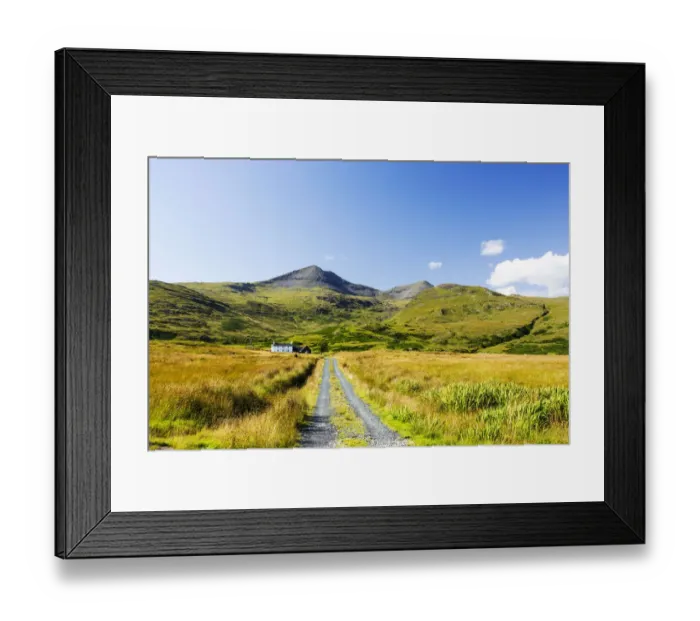 Framed Print : An isolated house beneath Ben More on Mull, Scotland, UK. August 2014 Framed Print : An isolated house beneath Ben More on Mull, Scotland, UK. August 2014