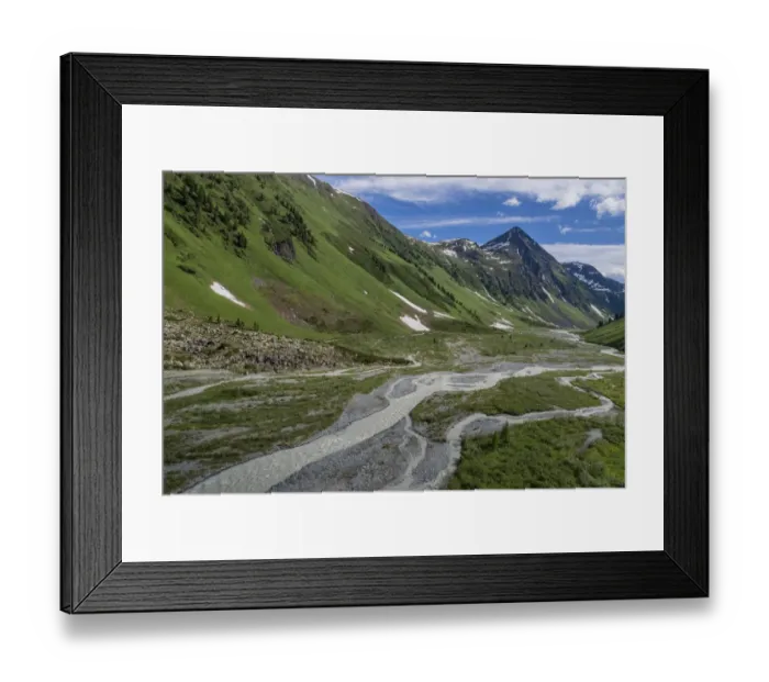 Framed Print : The Katun River, Belukha Natural Park. Altai Republic, Russia Framed Print : The Katun River, Belukha Natural Park. Altai Republic, Russia
