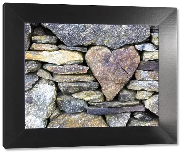 RF - Heart-shaped stone in a wall, Rodel, Harris, Scotland