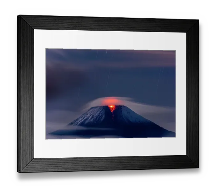 Framed Print : Sangay volcano erupting at night covered in low cloud,
Sangay National Park, Morona Santiago, Ecuador.
June, 2020 Framed Print : Sangay volcano erupting at night covered in low cloud,
Sangay National Park, Morona Santiago, Ecuador.
June, 2020