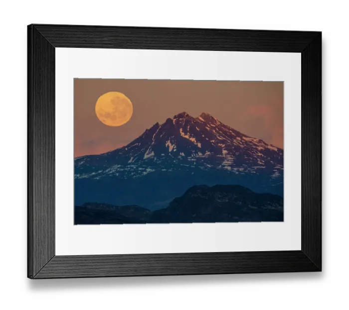 Framed Print : Moonrise over mountain, Torres del Paine National Park, Magallanes, Chile. June, 2022