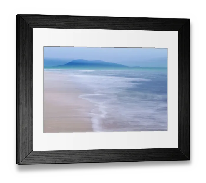 Framed Print : Luskentye beach, mountains and incoming tide, Isle of Lewis and Harris, Outer Hebrides, Scotland, UK. October 2018
