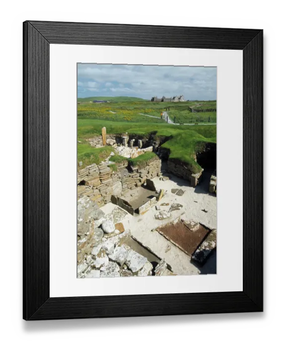 Framed Print : Neolithic house, Skara Brae neolithic village remains, Sandwick, Orkney, Scotland, UK