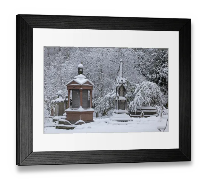 Framed Print : Gravestones covered in snow, Highgate cemetery, London, England, UK. December, 2022