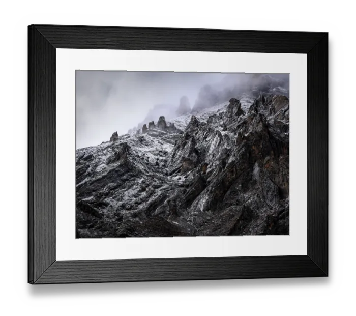 Framed Print : Snowy mountains in Hubalun Khola valley, coming down from Kang La Pass to Shey Gompa, Upper Dolpo, Himalaya, Nepal. September, 2024 Framed Print : Snowy mountains in Hubalun Khola valley, coming down from Kang La Pass to Shey Gompa, Upper Dolpo, Himalaya, Nepal. September, 2024