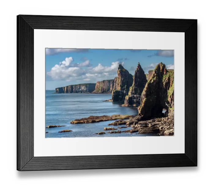Framed Print : Sea stacks at Duncansby Head, Caithness, northern Scotland, UK. July, 2017 Framed Print : Sea stacks at Duncansby Head, Caithness, northern Scotland, UK. July, 2017