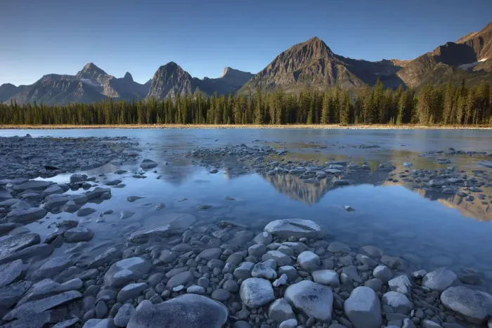 Framed Print : The Athabasca River with Mt Fryatt and Brussels Peak at dawn, Jasper National Park, Alberta, Canada Framed Print : The Athabasca River with Mt Fryatt and Brussels Peak at dawn, Jasper National Park, Alberta, Canada