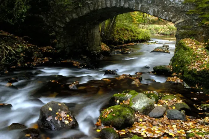 Framed Print : Bridge over the River Dart, Dartmoor NP, Devon, UK Framed Print : Bridge over the River Dart, Dartmoor NP, Devon, UK