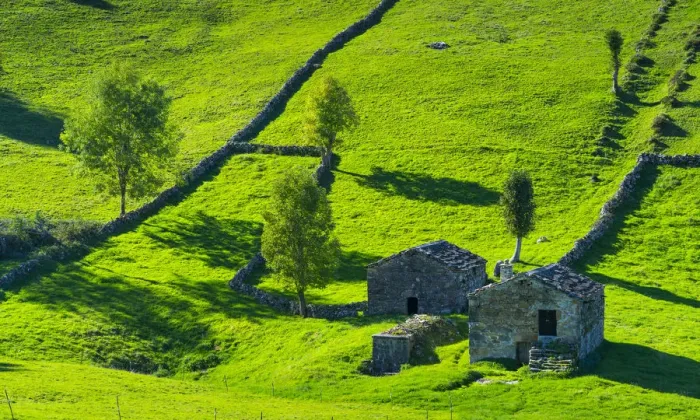 Framed Print : Cabana pasiega buildings and meadows, Miera Valley, Valles Pasiegos, Cantabria, Spain Framed Print : Cabana pasiega buildings and meadows, Miera Valley, Valles Pasiegos, Cantabria, Spain