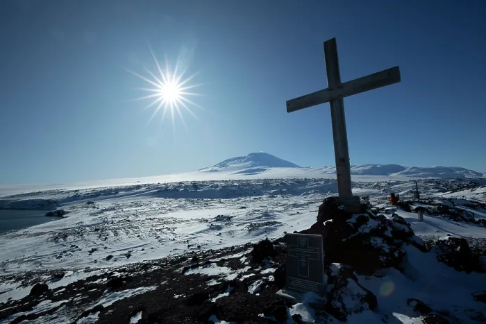 Framed Print : Cross on Windvane Hill, erected by the Ross Sea Party of Sir Ernest Shackleton's Imperial Trans-Antarctic Expedition in memory of three party members who died nearby Framed Print : Cross on Windvane Hill, erected by the Ross Sea Party of Sir Ernest Shackleton's Imperial Trans-Antarctic Expedition in memory of three party members who died nearby