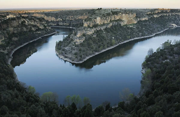 Duratn River flowing through a gorge, Hoces del Rio Duratn Natural Park, Segovia