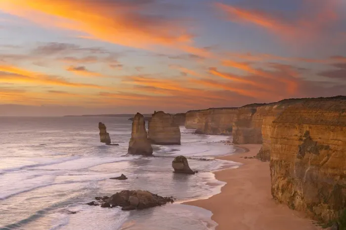 Framed Print : Eroded coastline of the Twelve Apostles at dusk, Port Campbell National Park, Great Ocean Road Framed Print : Eroded coastline of the Twelve Apostles at dusk, Port Campbell National Park, Great Ocean Road