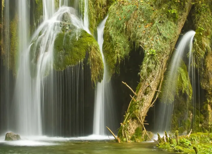 Framed Print : Galovac Buk waterfalls, Upper lakes, Plitvice Lakes National Park, Croatia, October 2008 Framed Print : Galovac Buk waterfalls, Upper lakes, Plitvice Lakes National Park, Croatia, October 2008