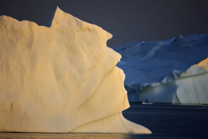Framed Print : Iceberg at dusk, Greenland, August 2009 WWE BOOK