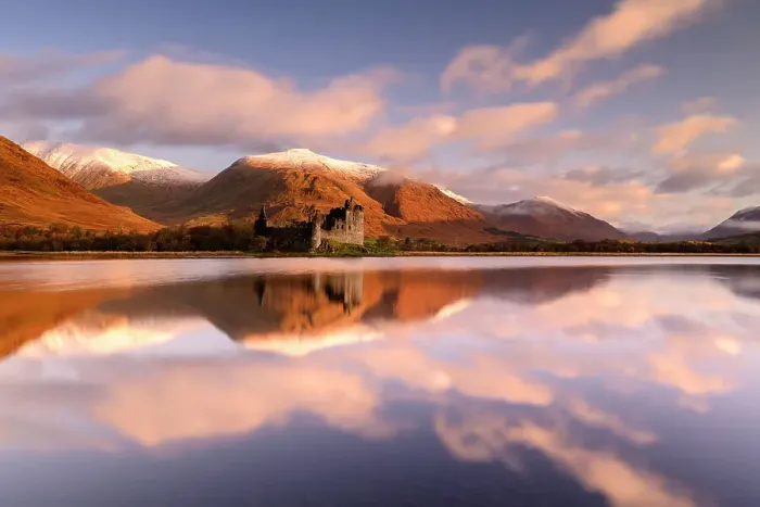 Framed Print : Kilchurn Castle, sunrise, early morning sunlight, a ruin on a rocky peninsula, the northeastern end of Loch Awe, in Argyll and Bute, Scotland, UK. October Framed Print : Kilchurn Castle, sunrise, early morning sunlight, a ruin on a rocky peninsula, the northeastern end of Loch Awe, in Argyll and Bute, Scotland, UK. October