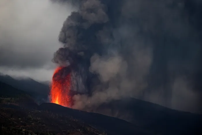 Framed Print : Lava and smoke billowing out of the erupting Cumbre Vieja volcano, La Palma, Canary Islands. September, 2021 Framed Print : Lava and smoke billowing out of the erupting Cumbre Vieja volcano, La Palma, Canary Islands. September, 2021