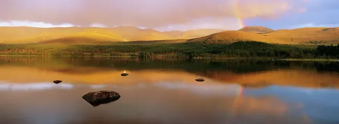 Framed Print : Loch Morlich in evening light, Cairngorms National Park, Scotland Framed Print : Loch Morlich in evening light, Cairngorms National Park, Scotland