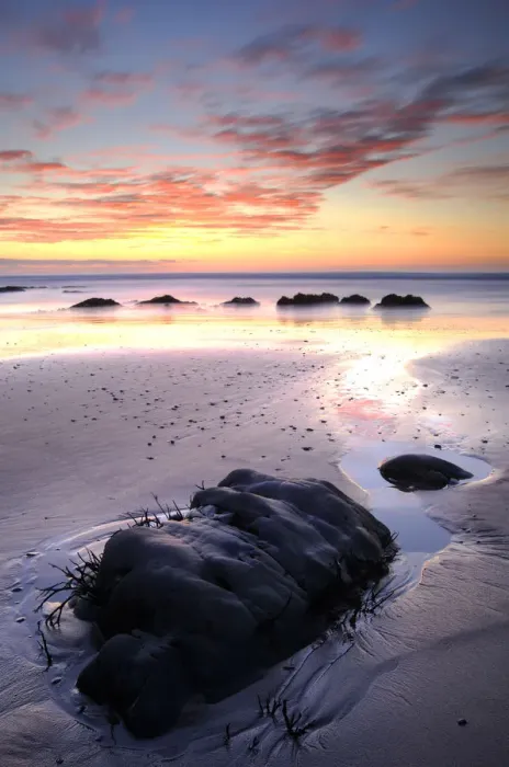 Framed Print : Low tide at Sandymouth bay, sunset, north Cornwall, UK. January 2009